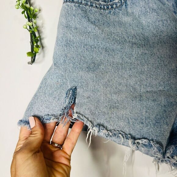 Zara Cutoff Jean Denim Shorts Button Fly - Picture 4 of 8